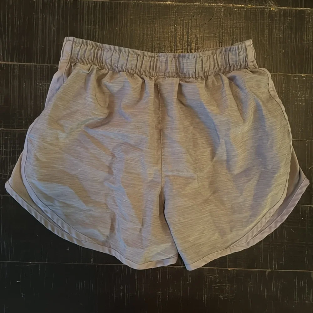 Nike Dri-Fit Shorts XS - Picture 2 of 3
